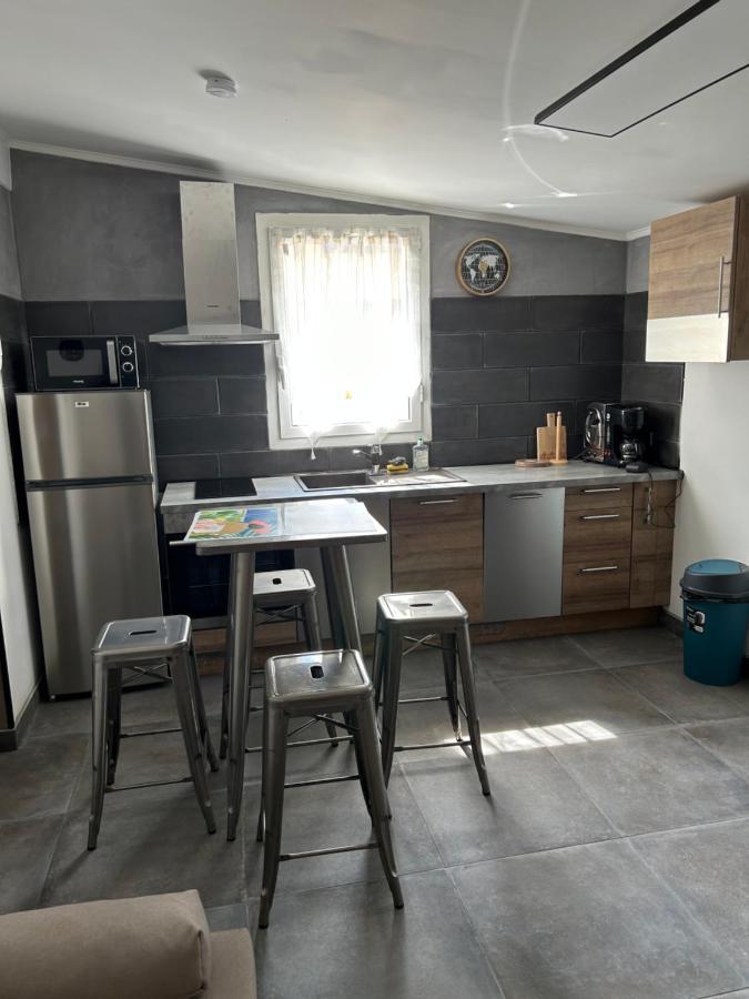 Appartement Plain-Pied 4 Couchages บิกูเกลีย ภายนอก รูปภาพ